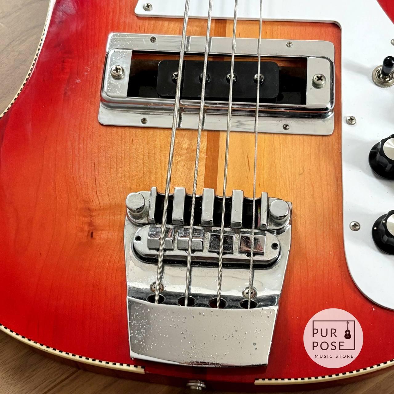 John Bennet Custom Bass 1970年代 Rickenbacker 4001 モデル