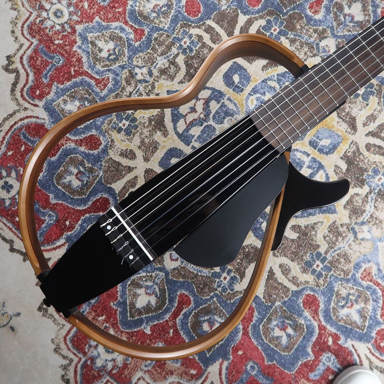YAMAHA SLG200N TBL (トランスルーセントブラック) サイレントギター