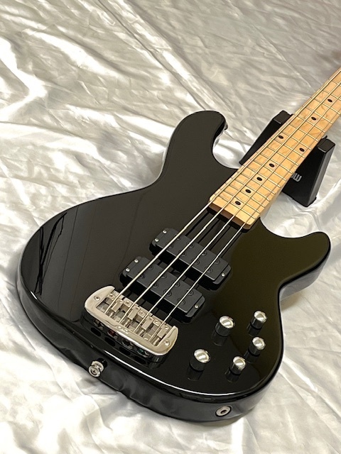 G&L エレキベース M-2000 Tribute Series インドネシア製 G&L Tribute Series M-2000（B級特価/送料無料）【楽器検索