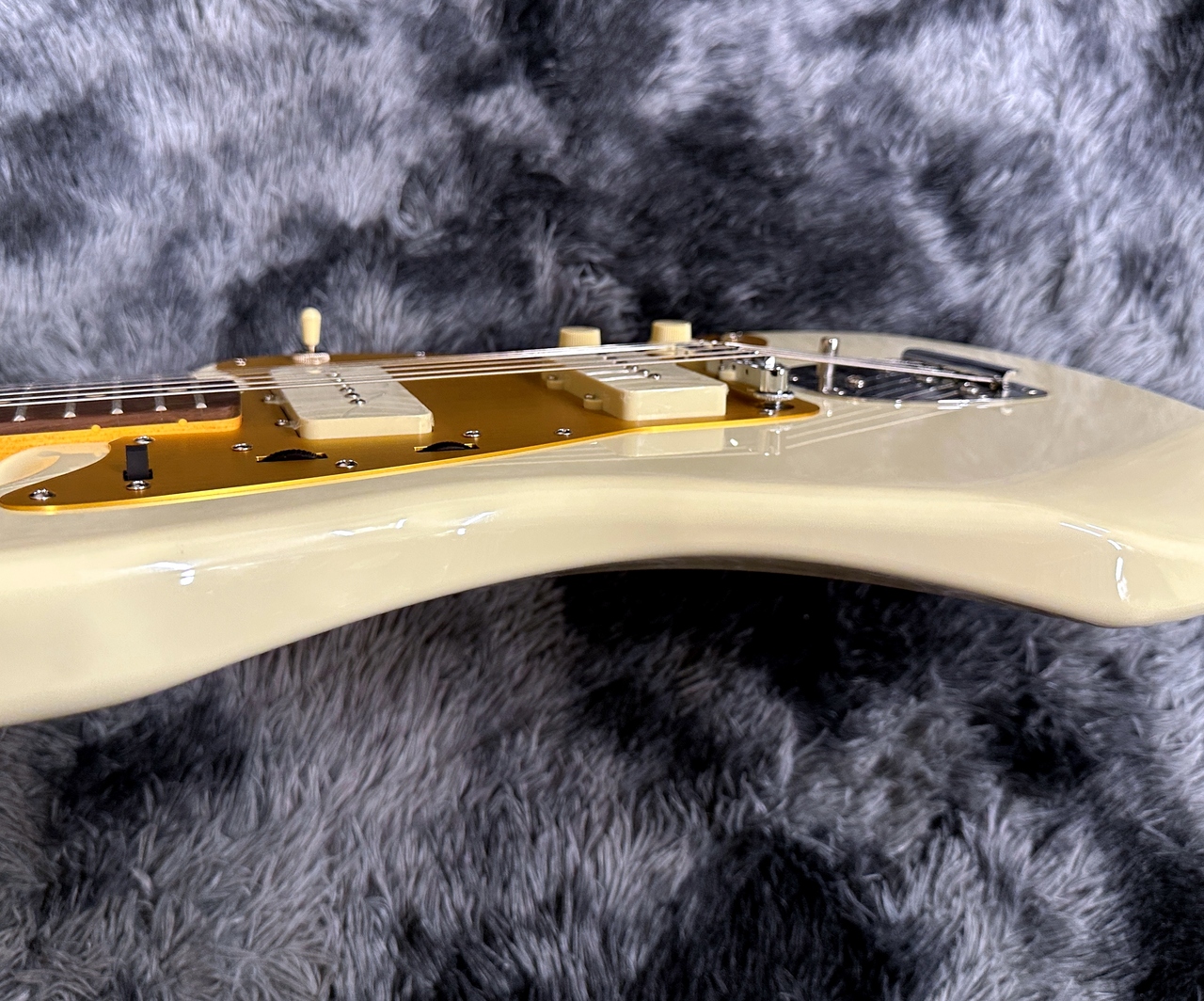 【オフィシャル・美品】J Mascis + The Fog　サイン付き オフィシャル・美品】J Mascis + The Fog サイン付き Amazon.co