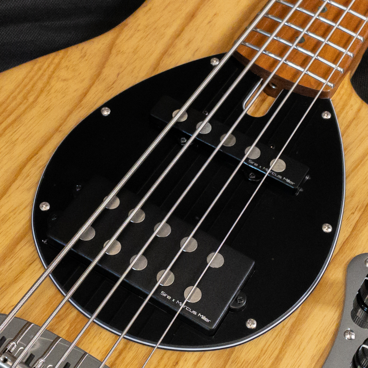 Sire Marcus Miller Z7 5-String NT (Natural)（B級特価）【楽器検索