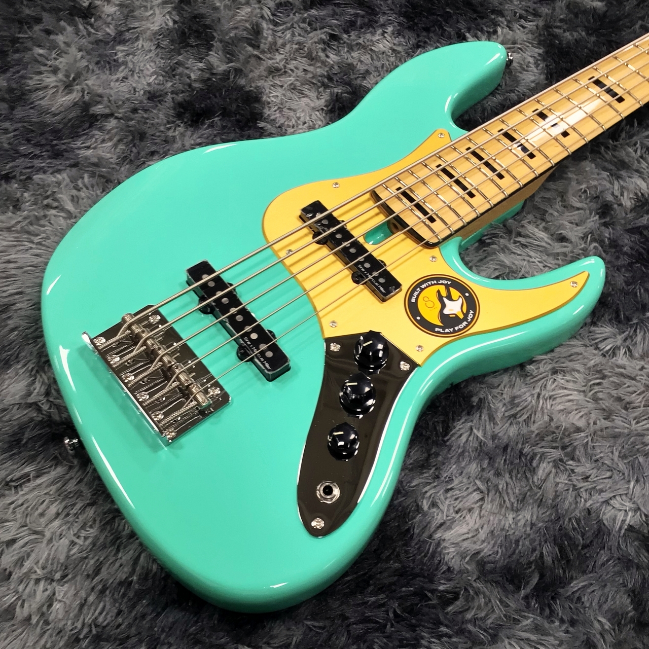 Sire Marcus Miller V5-24 5st MLG (Mild Greenl) 【マーカスミラー