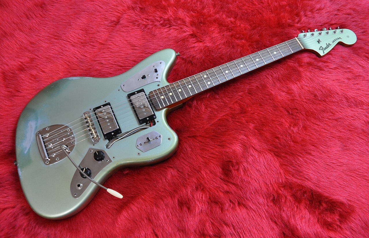 Fender USA American Vintage '62 Jaguar Ice Blue Metallic Matching