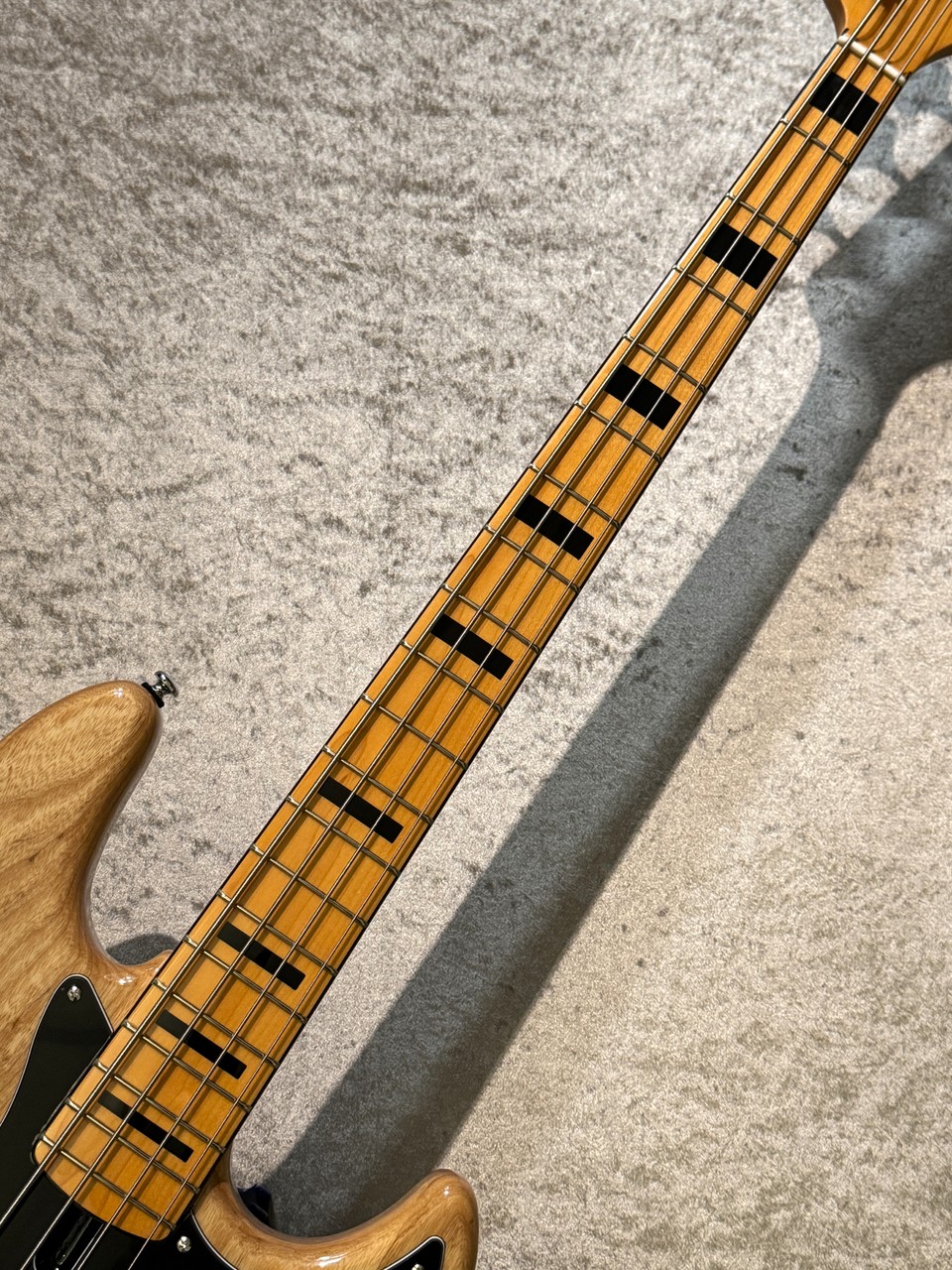 Sire V7 Vintage Ash New Gen 4-String #2N26550003 【4.43kg