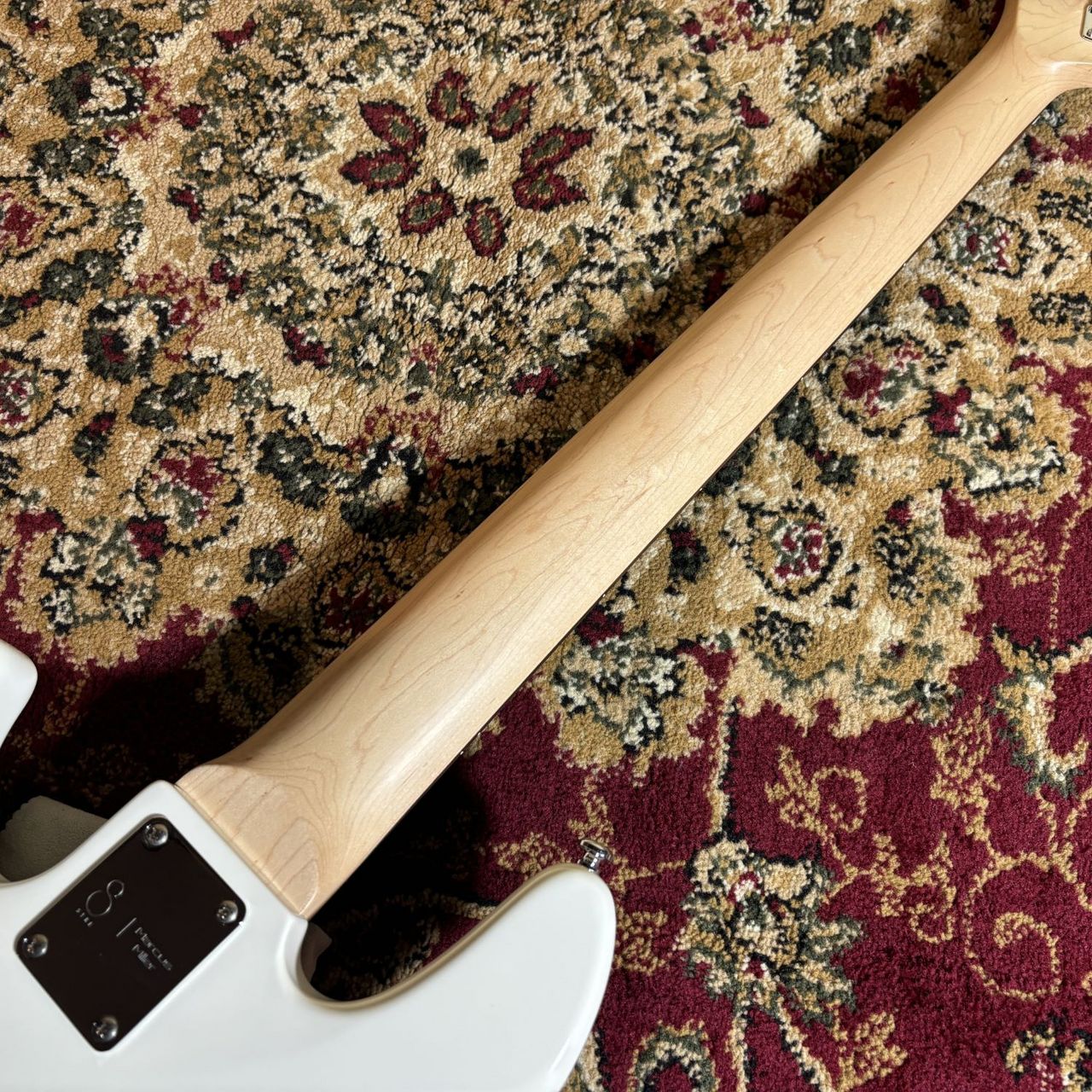 Sire Marcus Miller V3 5st 2nd Generation AWH 5弦ベース【現物写真