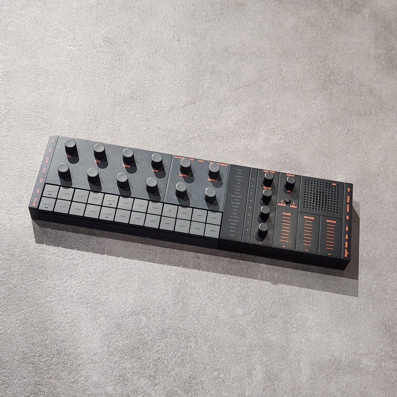 【新品・未使用】YAMAHA SEQTRACK black 719lzBt3x+L._UF894,1000_QL80_.jpg