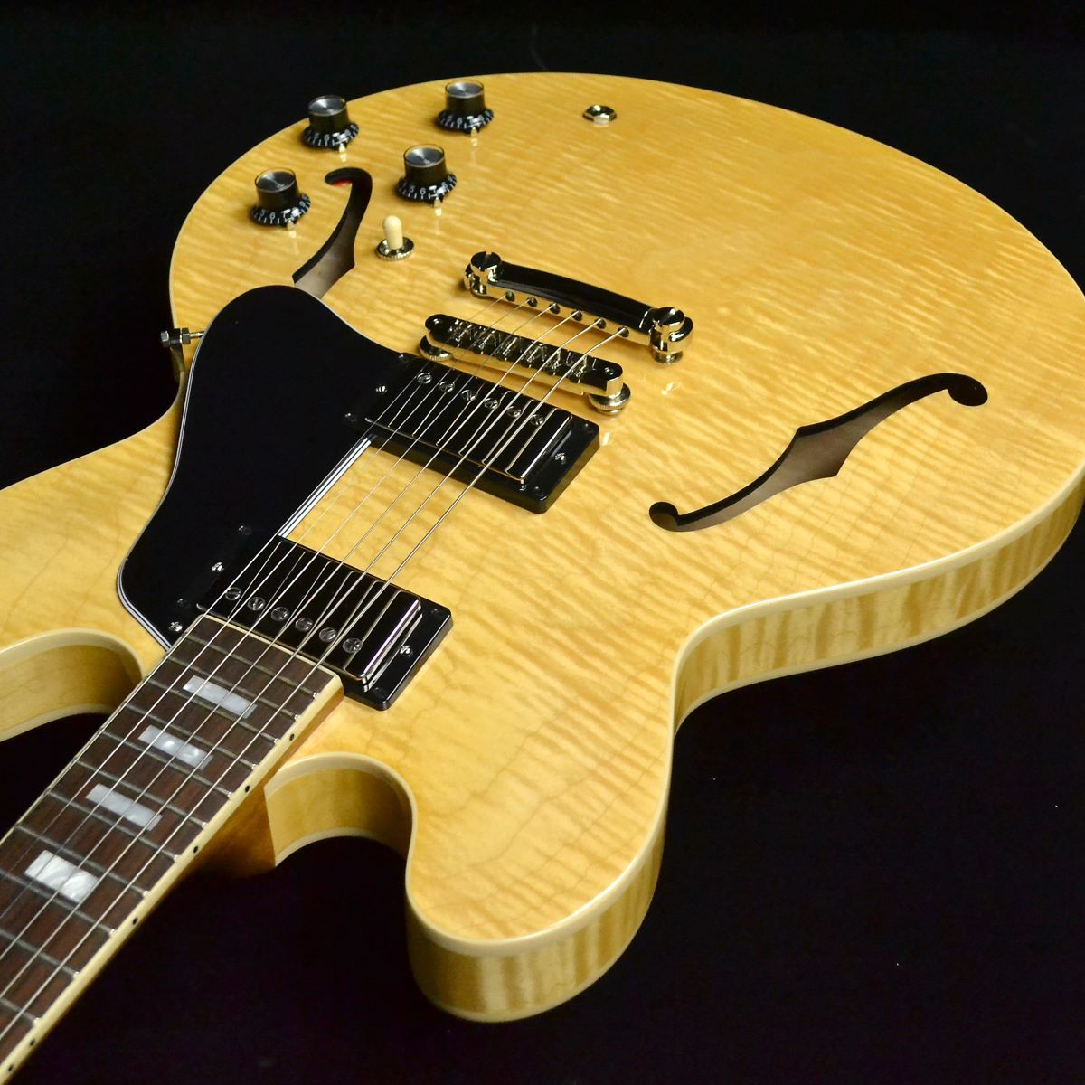 Gibson ES-335 Figured セミアコギター（新品/送料無料）【楽器検索