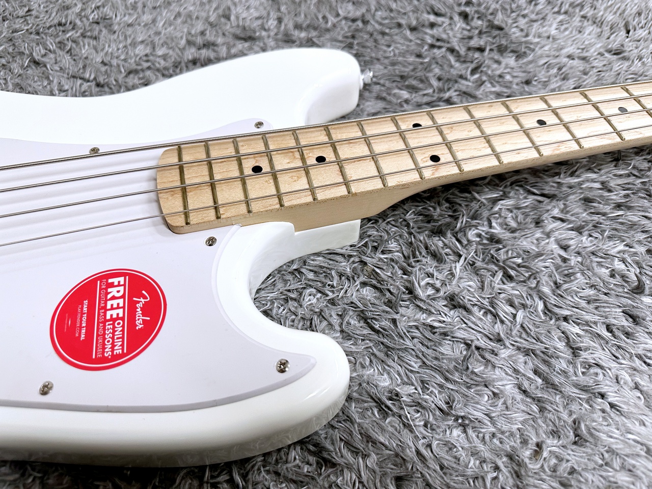 Squier by Fender Sonic Bronco Bass Arctic White / Maple【2023年NEW