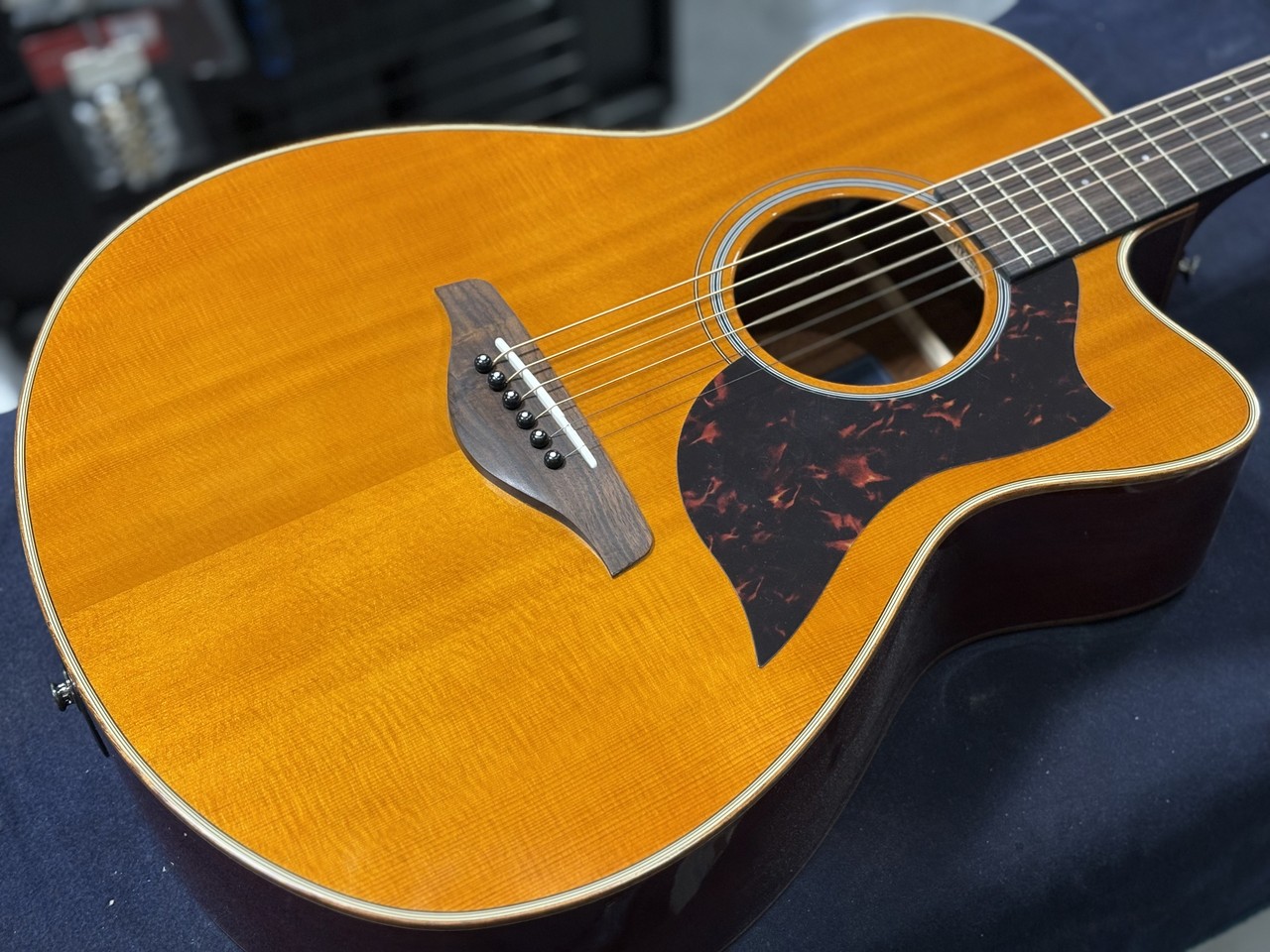 YAMAHA 【即発送・展示品特価】AC1M VN（新品特価/送料無料）【楽器