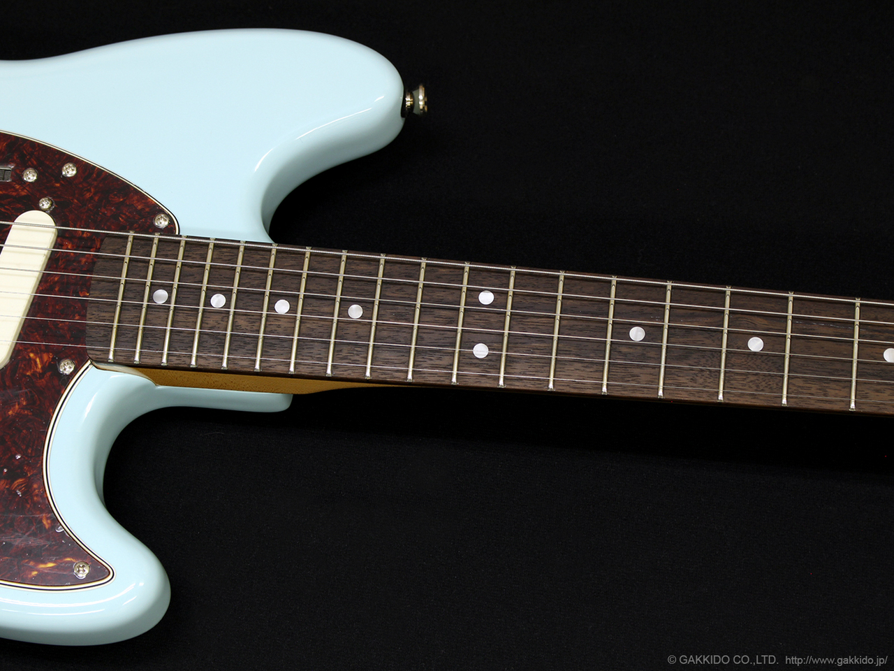 トシ　スクワイヤームスタング Squier by Fender Classic Vibe '60s Mustang Laurel Fingerboard