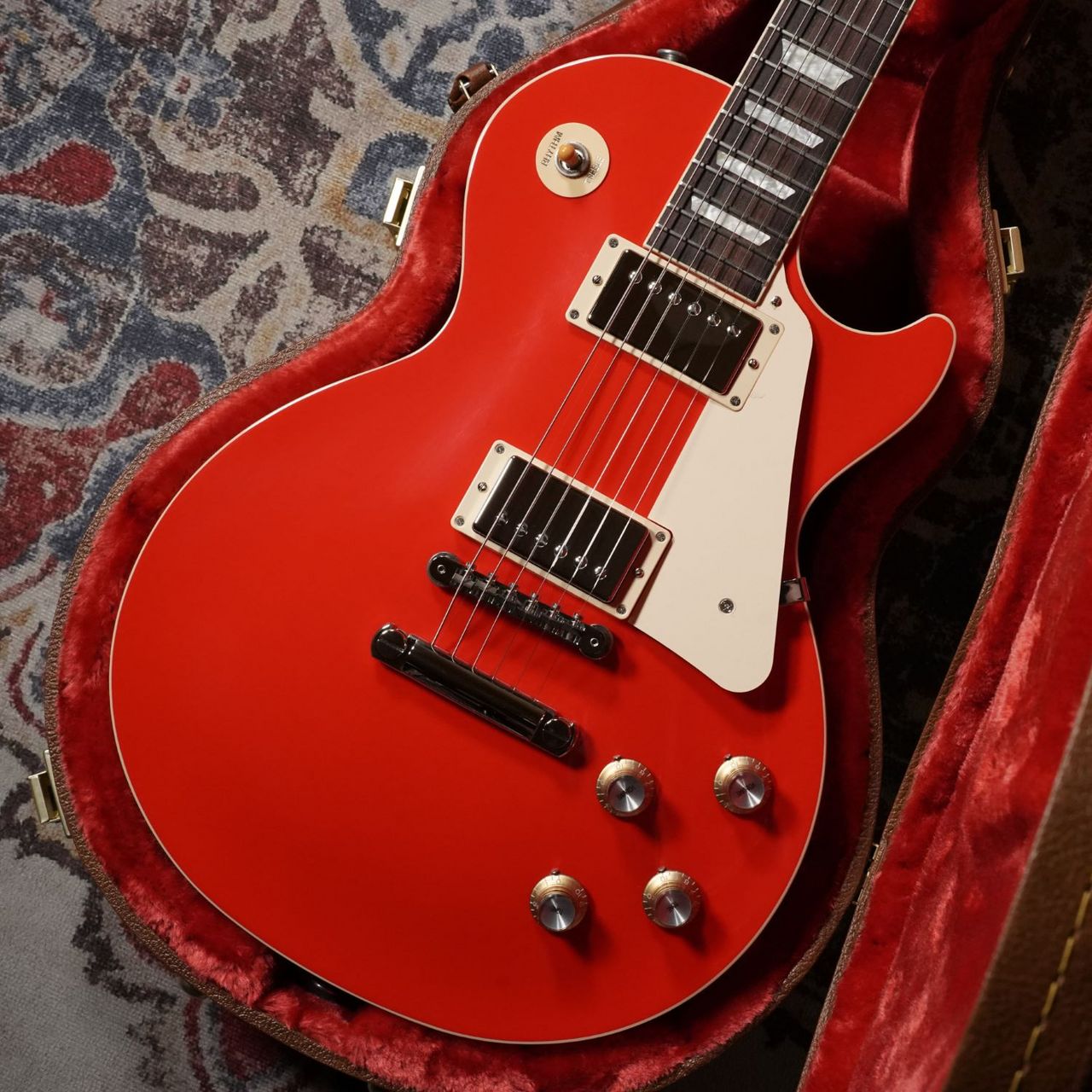 Gibson 【ギブソン】Les Paul Standard 60s Plain Top Cardinal Red
