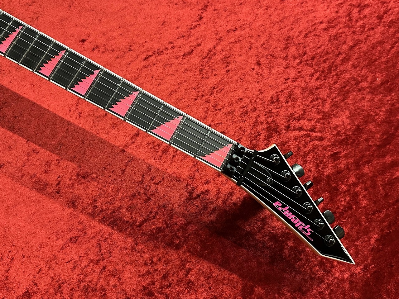 EDWARDS E-ALEXI PINK SAWTOOTH 