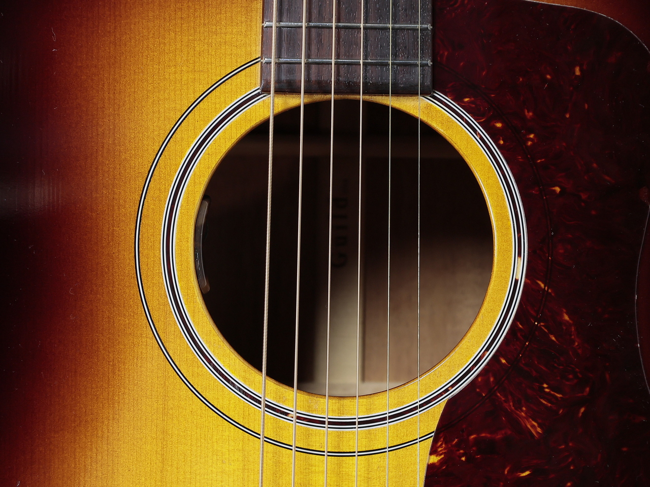 GUILD アコースティックギター 単板D-40 ビンテージ　最終値下げ Guild D-40 1964年製 税込販売価格 ￥238,000- ビンテージ 1964