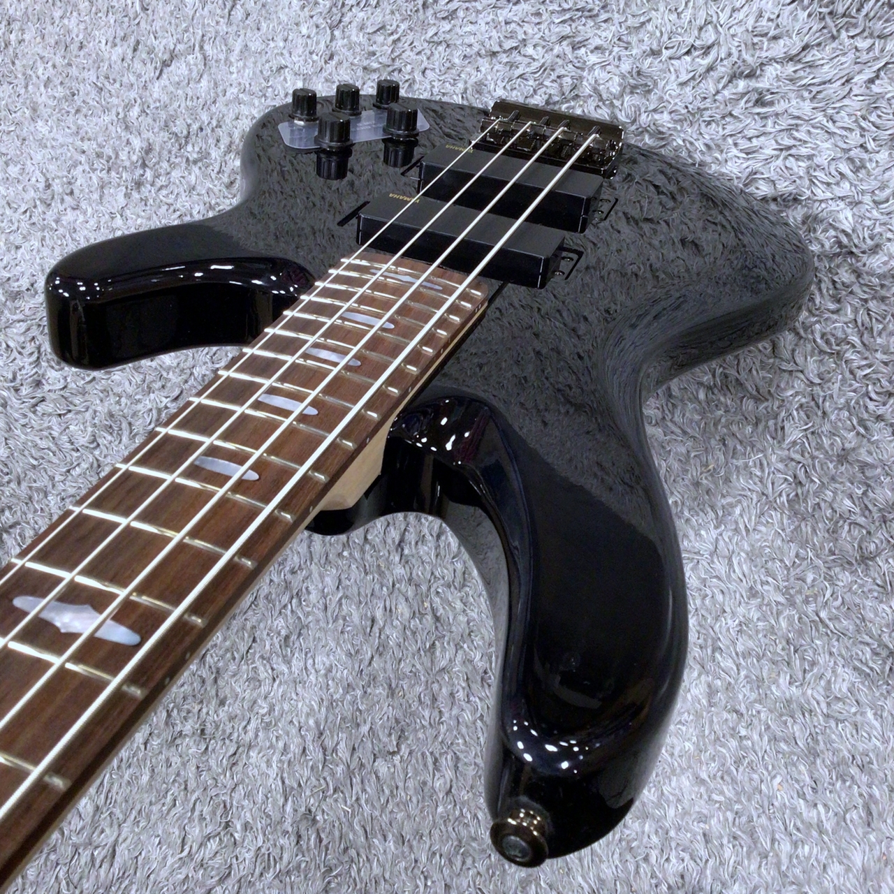 ベース Yamaha TRB1004J YAMAHA ( ヤマハ ) TRB1004J TBL エレキベース 送料無料 | サウンドハウス