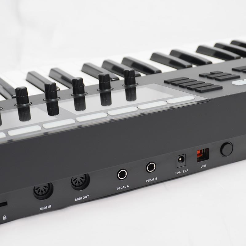 NATIVE INSTRUMENTS USED 中古 Komplete Kontrol S61 MK2 - MIDI