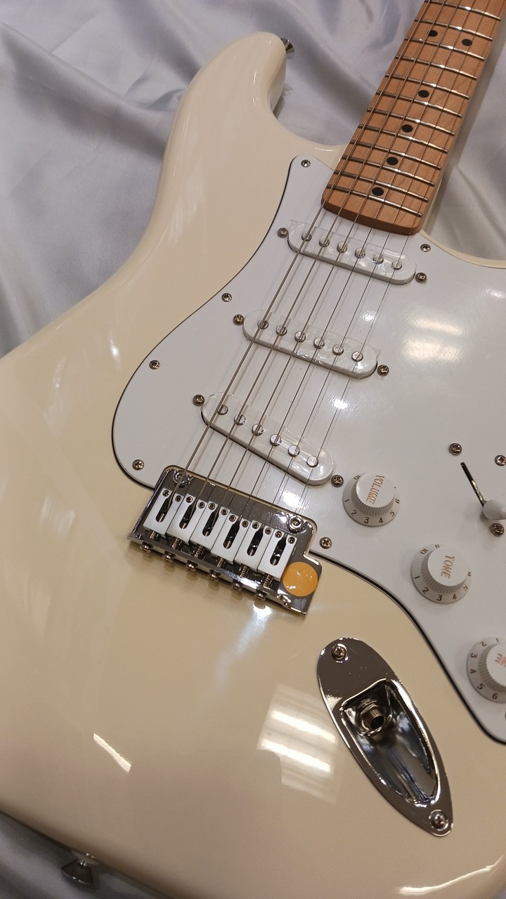 Fender Standard Stratocaster / OWT(オリンピックホワイト)（新品