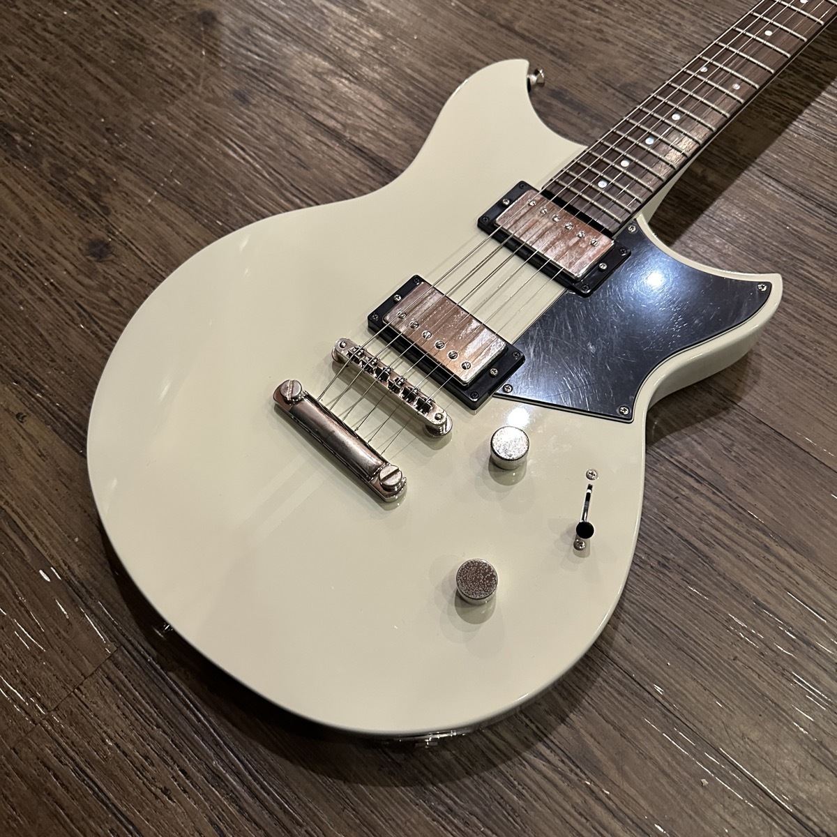 YAMAHA RSE20 RevStar Electric Guitar（中古/送料無料）【楽器検索