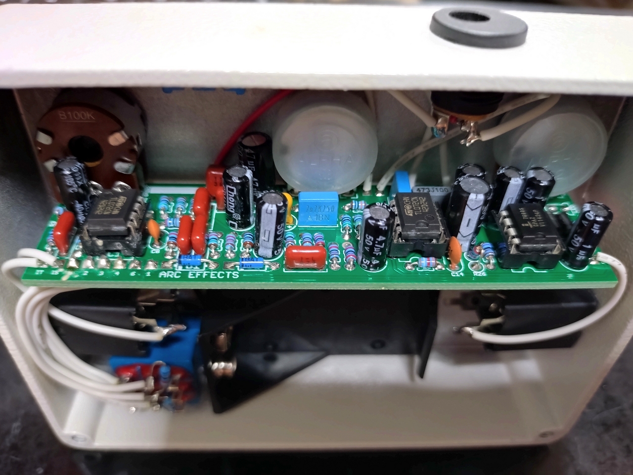 ARC EFFECTS KLONE V3 WHITE（中古）【楽器検索デジマート】