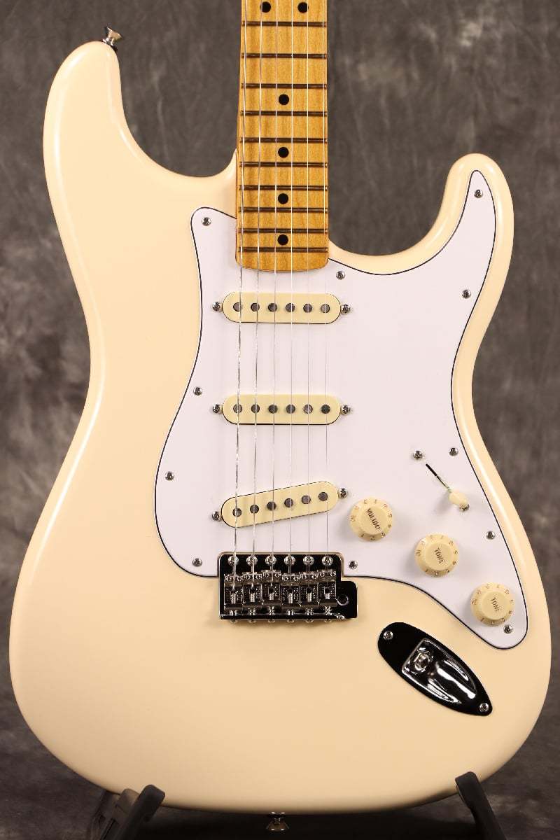 Fender Artist Series Jimi Hendrix Stratocaster Olympic White