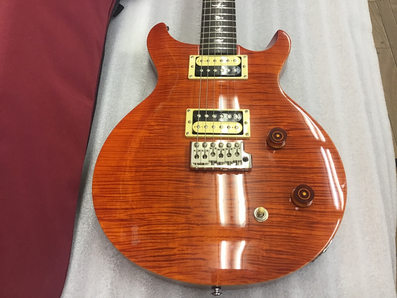 Paul Reed Smith(PRS)m SE SANTANA/Orange（中古）【楽器検索デジマート】