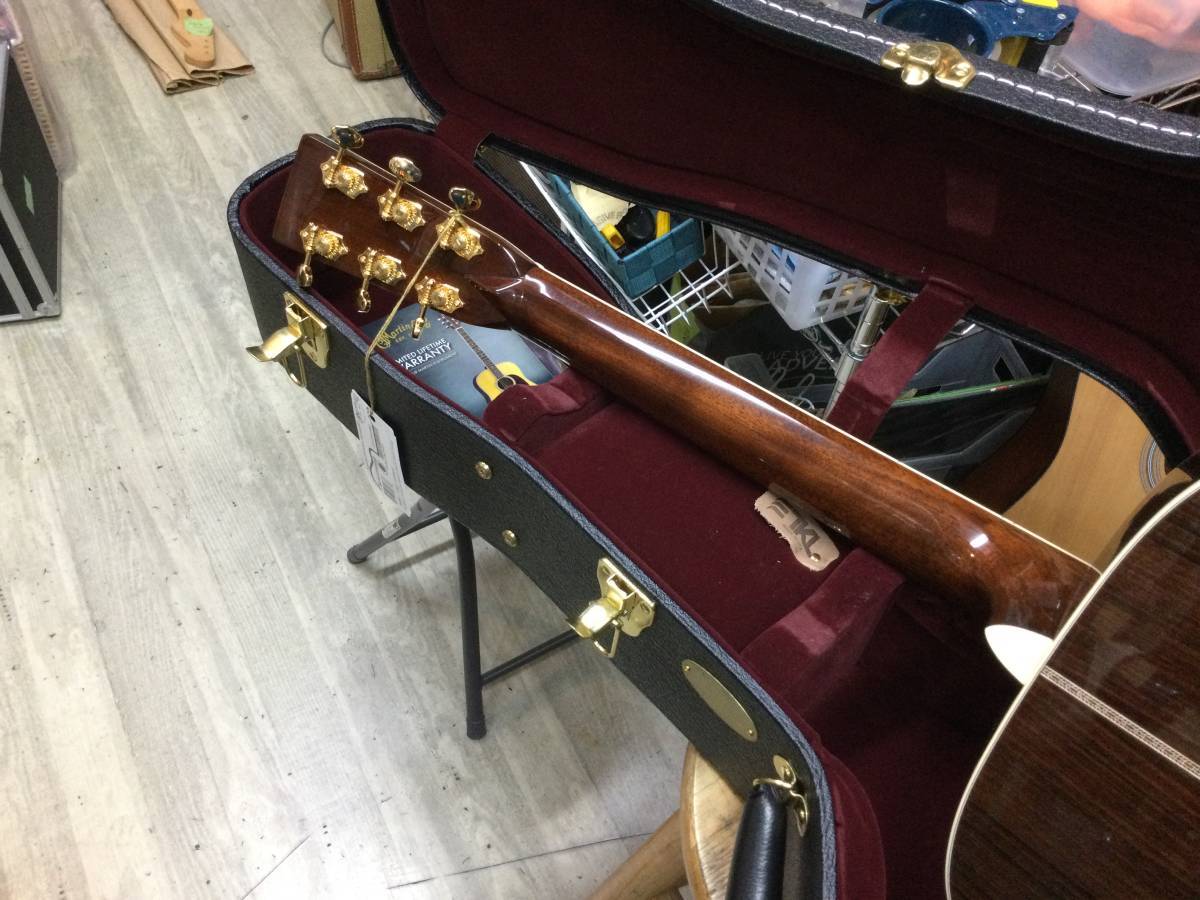 Martin D-42 Standard Pickup Special 【 アンプに繋げる LIVE仕様