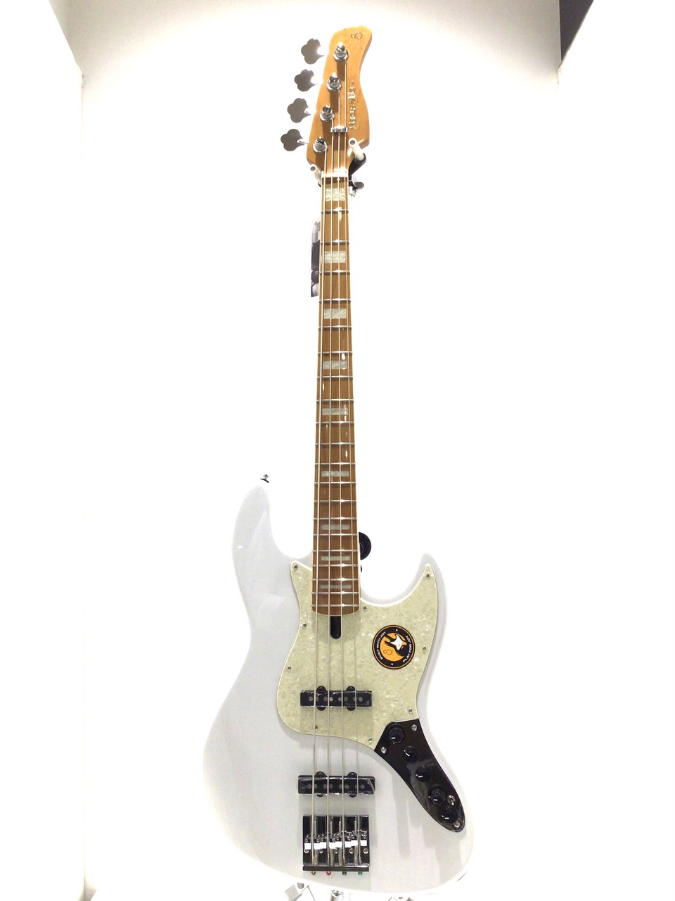 【カタカケフウチョウ】Sire V8 4st Sire Marcus Miller V8 4-String