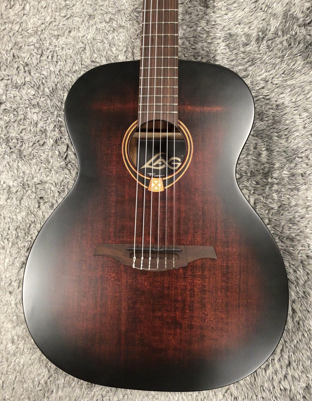 LAG Guitars TN70A B&B Black&Brown Nylon Auditrium【特価