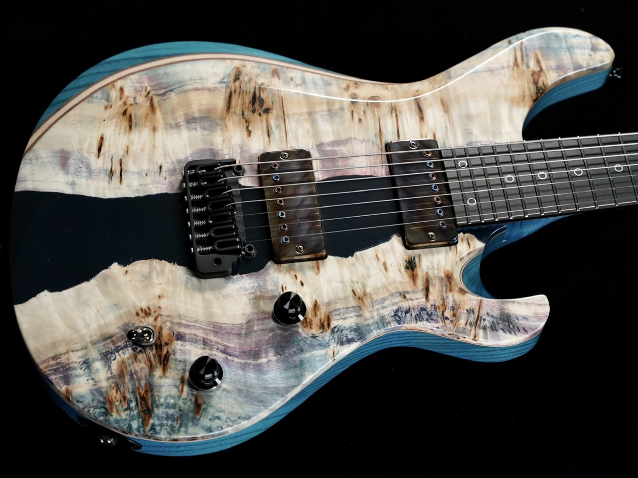 Altero Custom Guitars Vuoto Diverso Sette 7st/Hybrid Wood