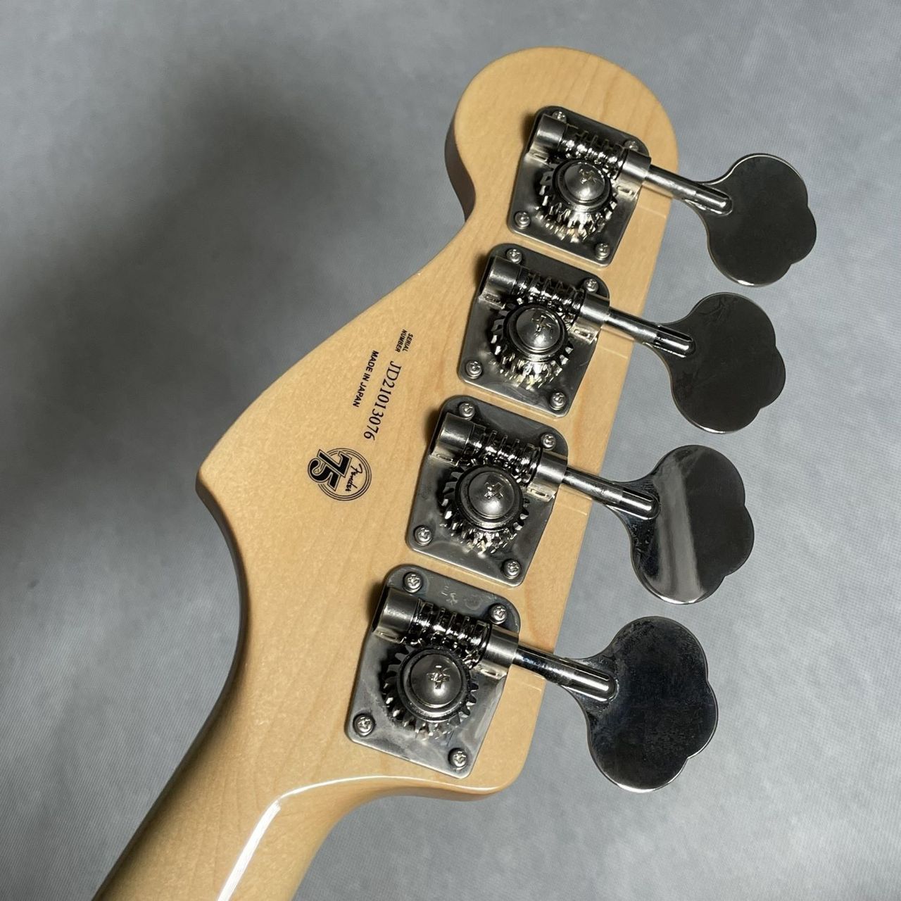 Fender Japan Made in Japan Traditional 70s Jazz Bass 4.24kg