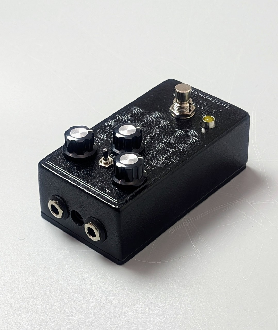 EarthQuaker Devices Plumes -南部鉄器筐体モデル-（新品）【楽器検索