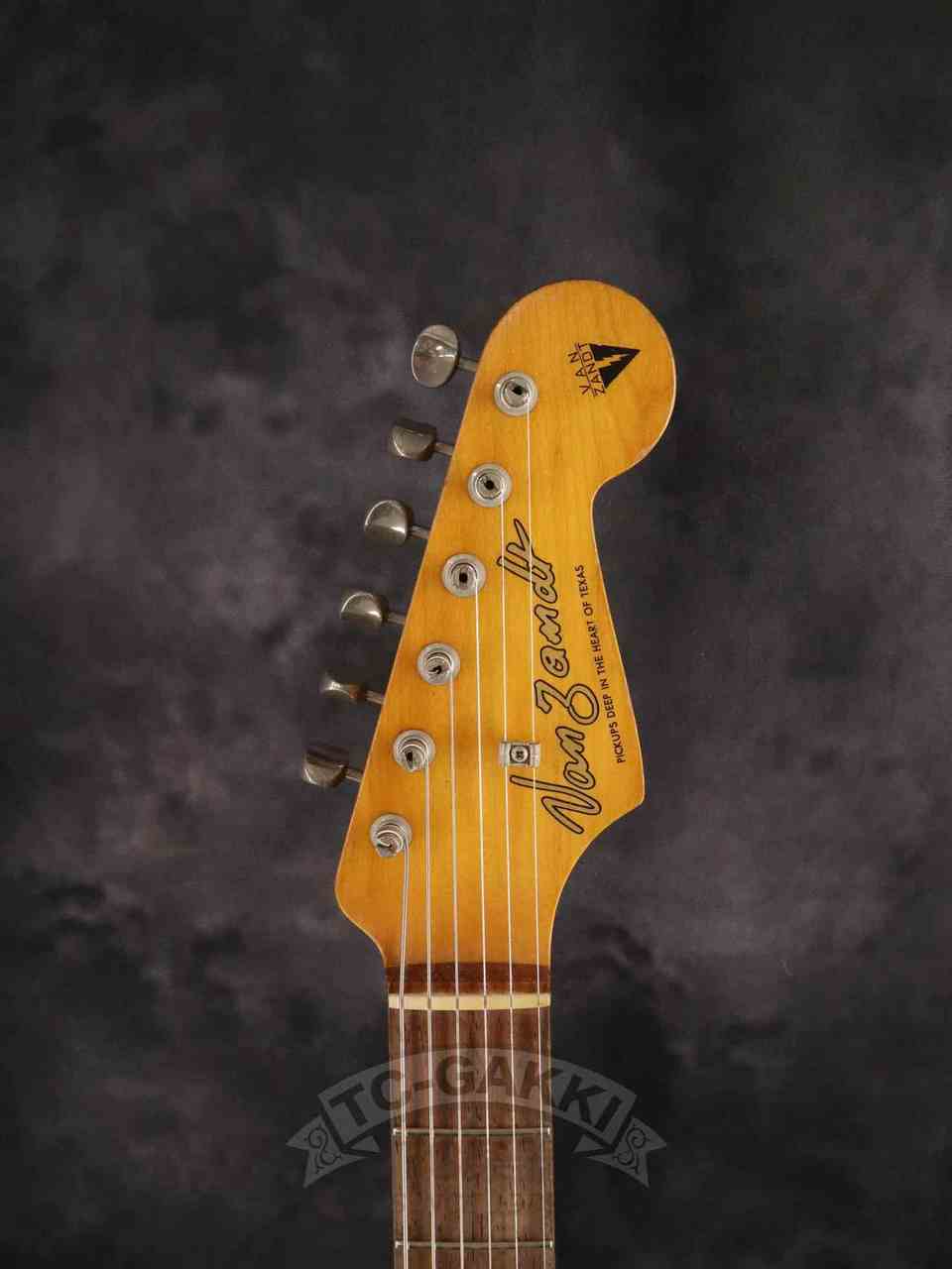 【プロ調整済み】VANZANDT STV-R2 初期型 Vanzandt STV-R2 - Vintage White | White Guitars Online Store