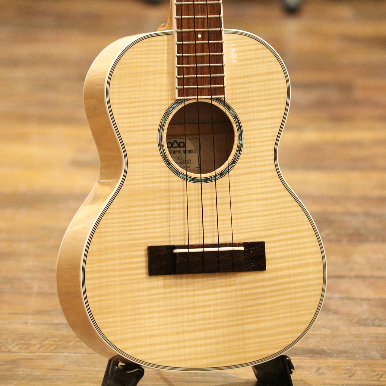 URABE UKULELE(占部) T-43 Sycamore/Big Tenor（新品）【楽器検索デジマート】