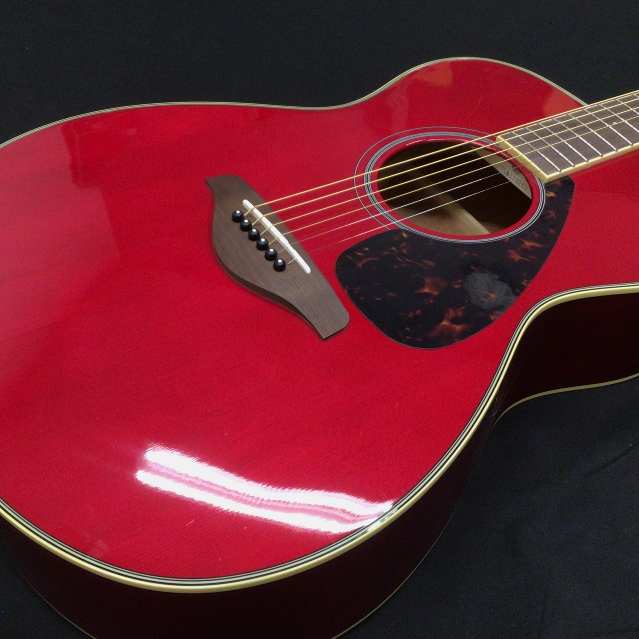 【値下げしました】YAMAHA FS820 ルビーレッド アコースティックギター YAMAHA FS820 RR ルビーレッド アコースティックギター【現物写真