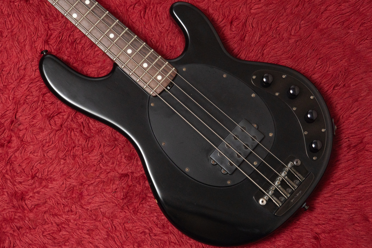 MUSIC MAN StingRay4 3EQ H Stealth Black 2009 4.280kg #E71219【GIB