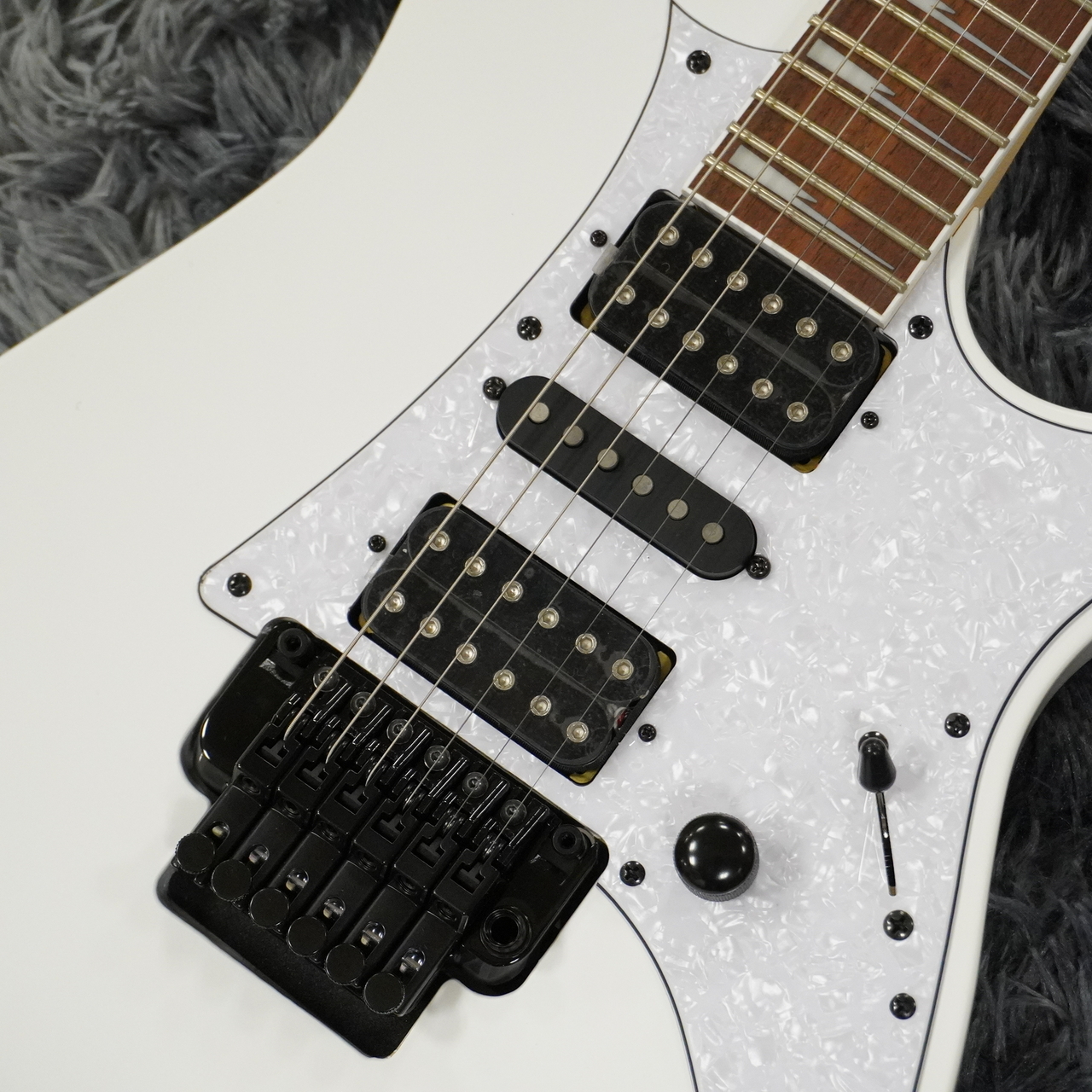 Ibanez RG450DXB-WH (White) 【特価】【2025年製】（新品特価