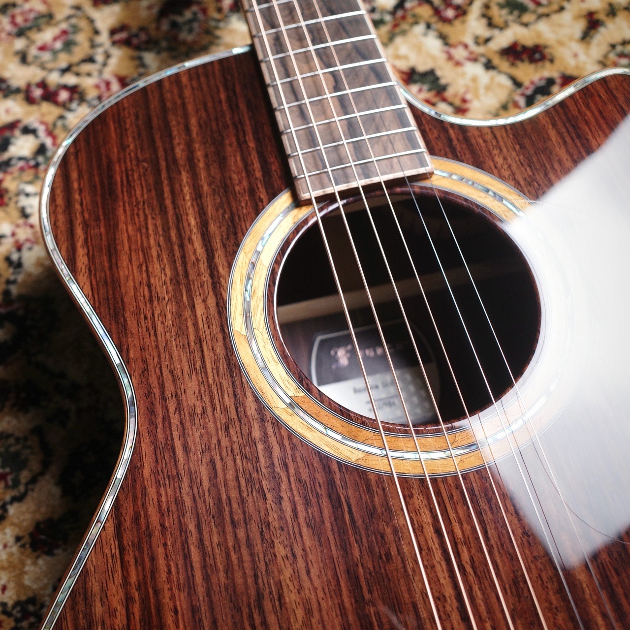 Furch (フォルヒ) Rainbow Gc-RR a Legend25 UK Mod+.【現物写真