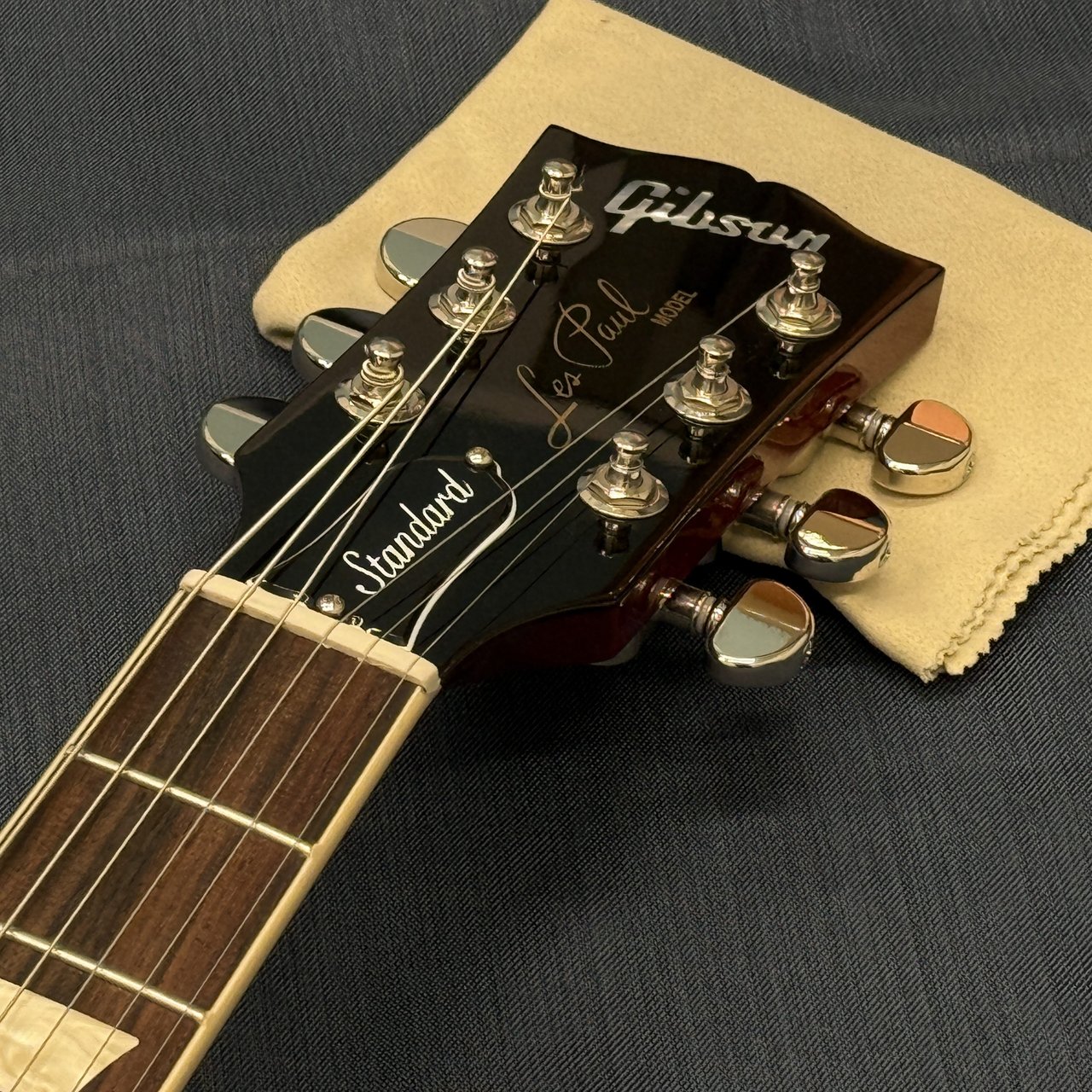 Gibson Les Paul Standard 60s Unburst 2024 (selected by