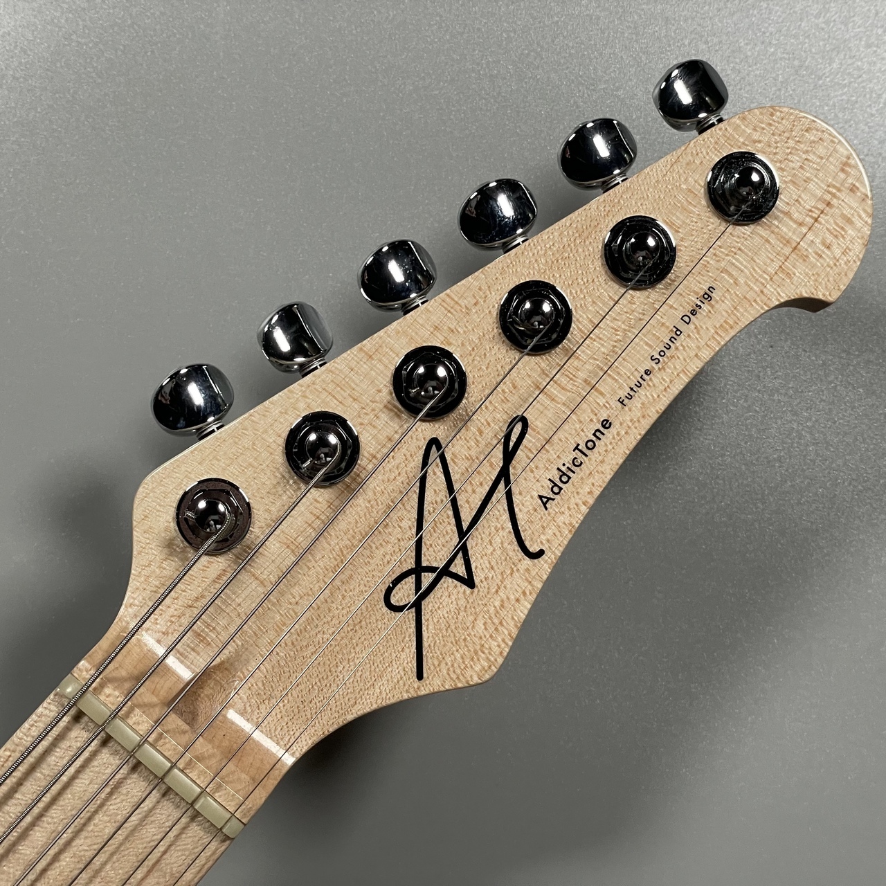 Addictone Classic Modern Stratocaster Type/Blue Sparkle（新品特価