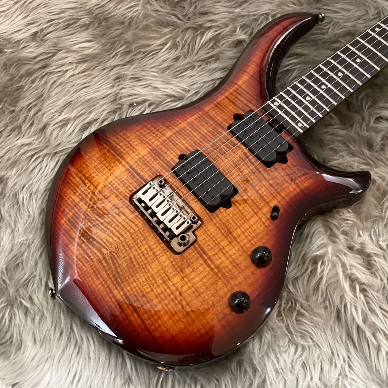 Sterling by MUSIC MAN MAJESTY MAJ200XFM-E1（B級特価/送料無料