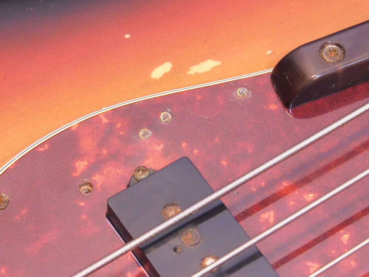 Fender Precision Bass '75 SB/R（ビンテージ）【楽器検索デジマート】