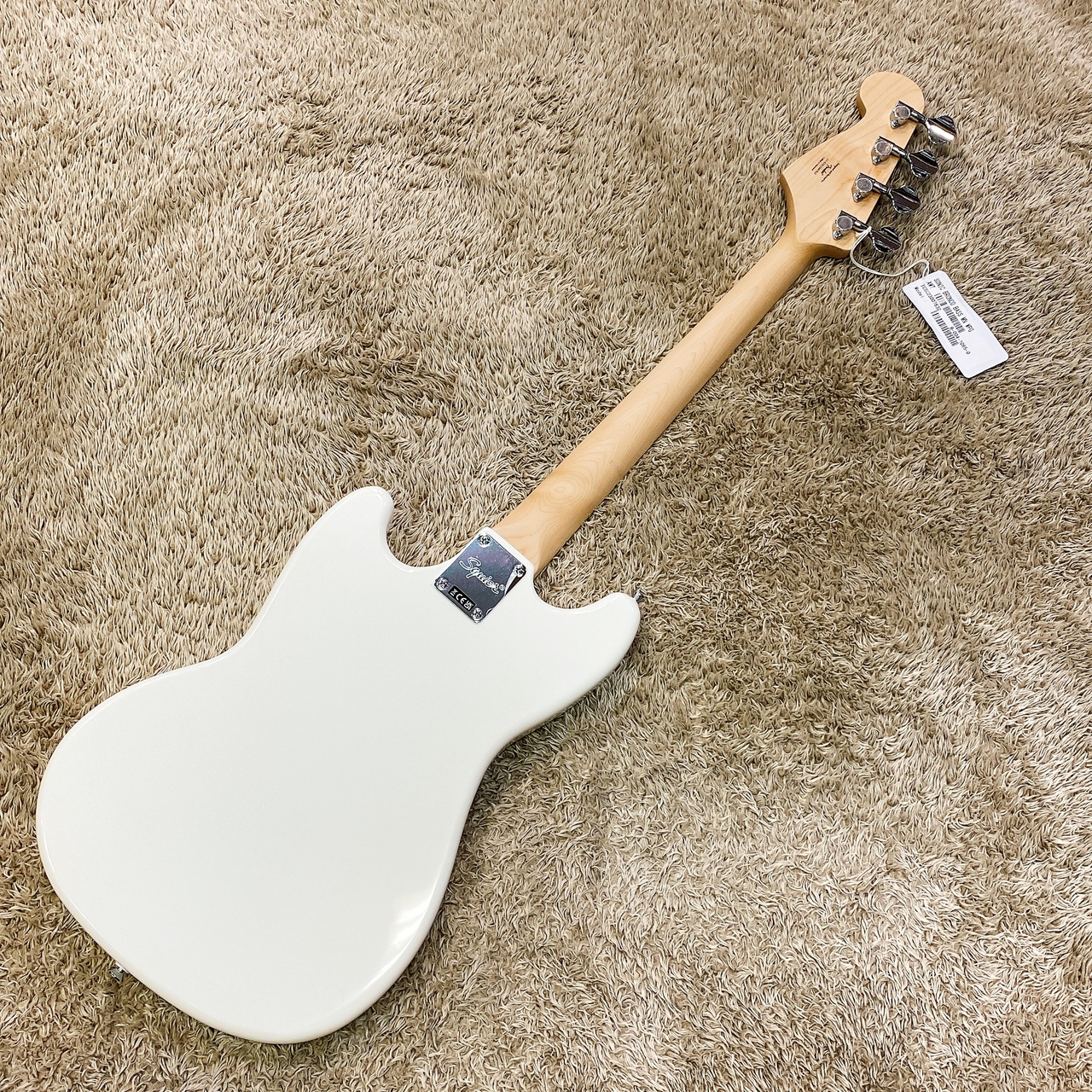 Squier Bronco Bass ホワイト エレキベース Amazon.co.jp: Squier by Fender スクワイヤー エレキベースSquier