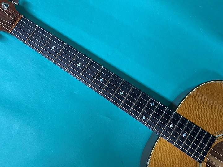 Taylor 512（中古）【楽器検索デジマート】