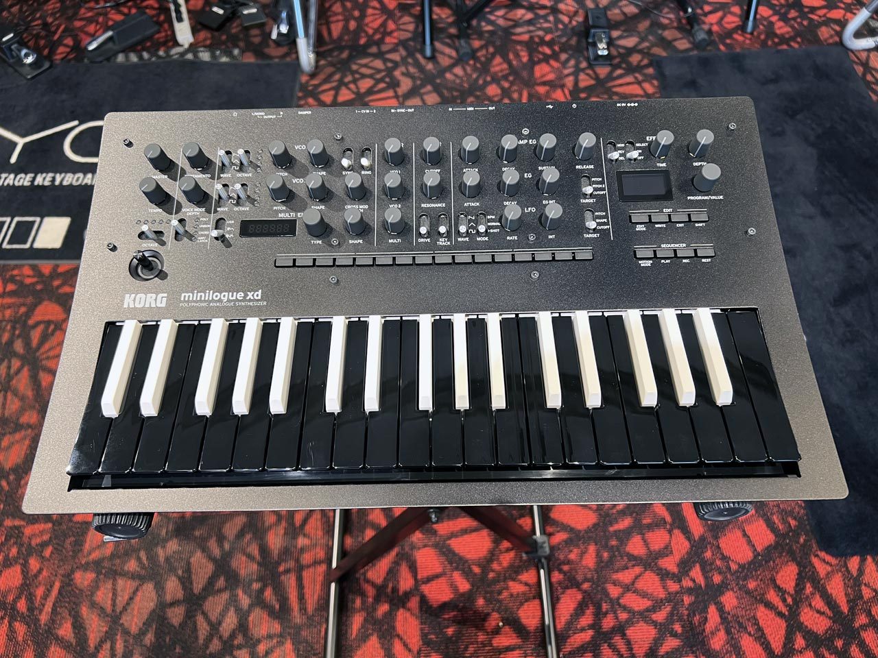 KORG minilogue xd Inverted [minilogue-xd BW] ブラックホワイト(店頭