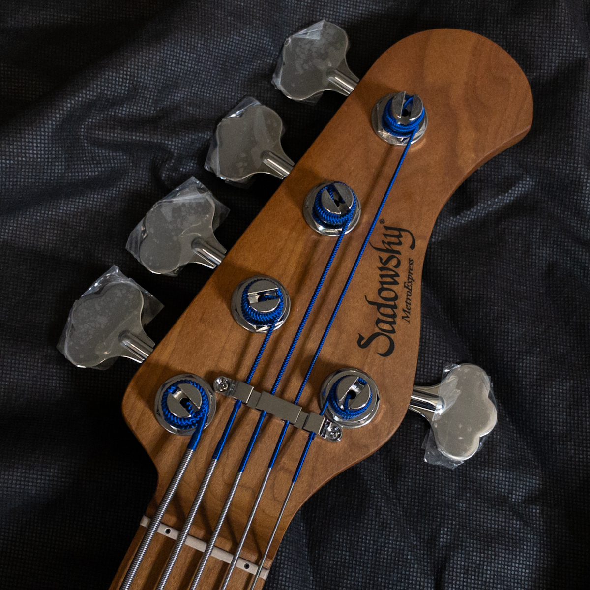 Sadowsky MX21 VJ5 エレキベース シャンパンメタリック 即納可能】Sadowsky MX21 VJ5 Maple / Ocean Blue Metallic 渋谷店