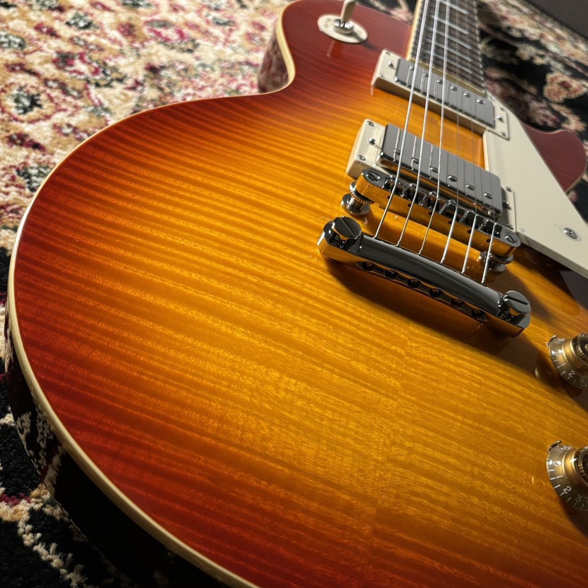 Epiphone Les Paul Standard 50s Figured Top Washed Cherry