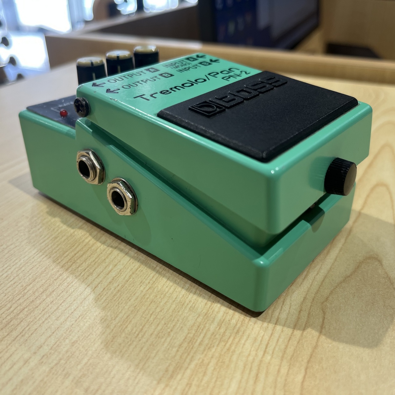 BOSS PN-2 Tremolo/Pan（中古）【楽器検索デジマート】