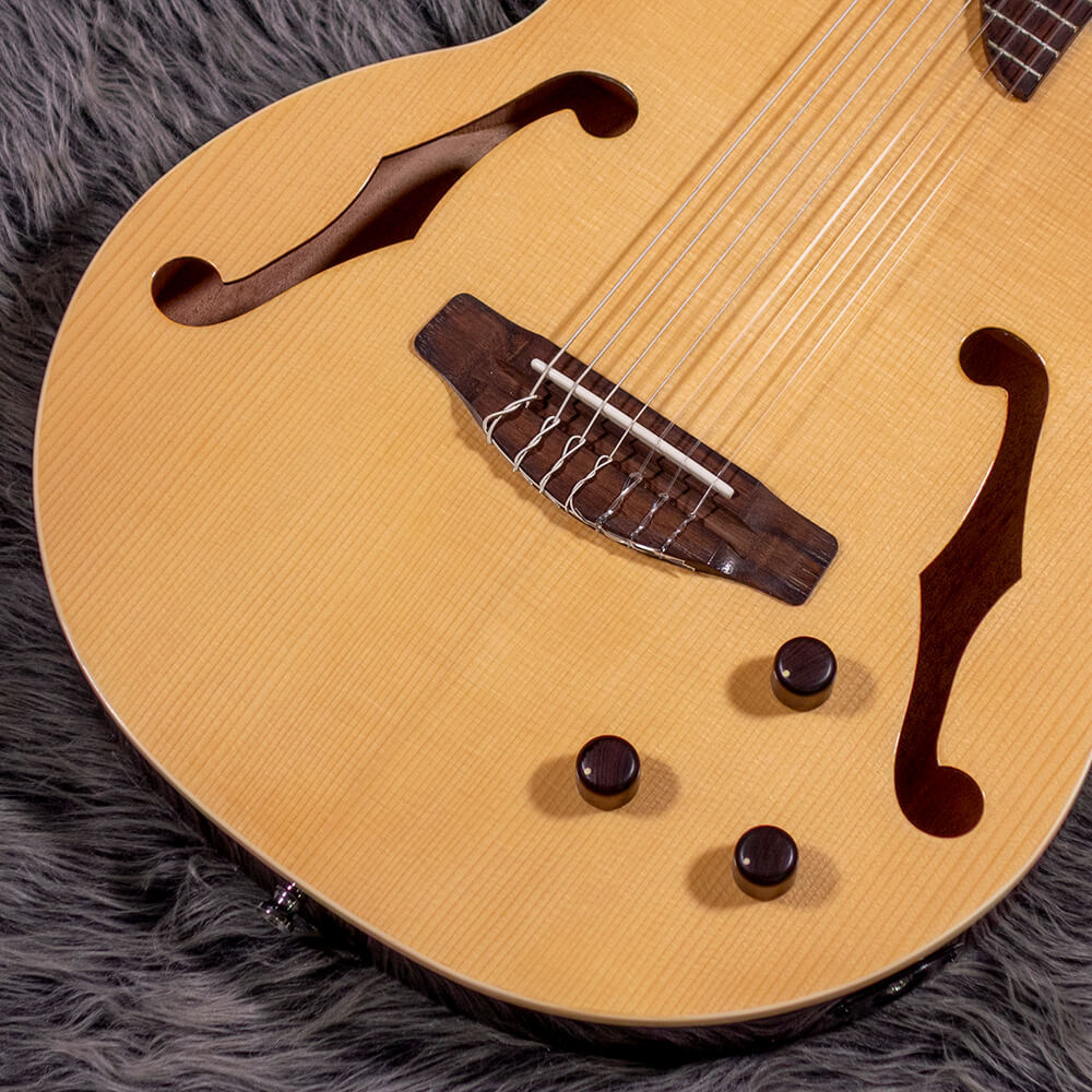 ELK Delgut 7 Natural 【ブレーシング構造を持つ約49mmの薄型ボディ・7