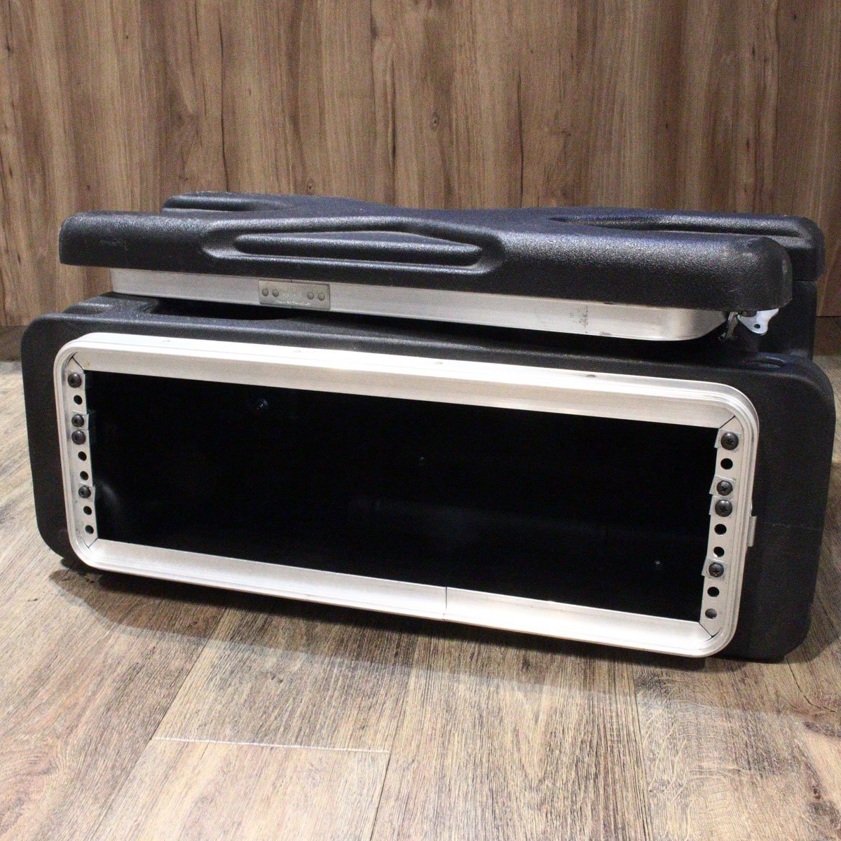 SKB 3U Rack Case 【渋谷店】（中古）【楽器検索デジマート】