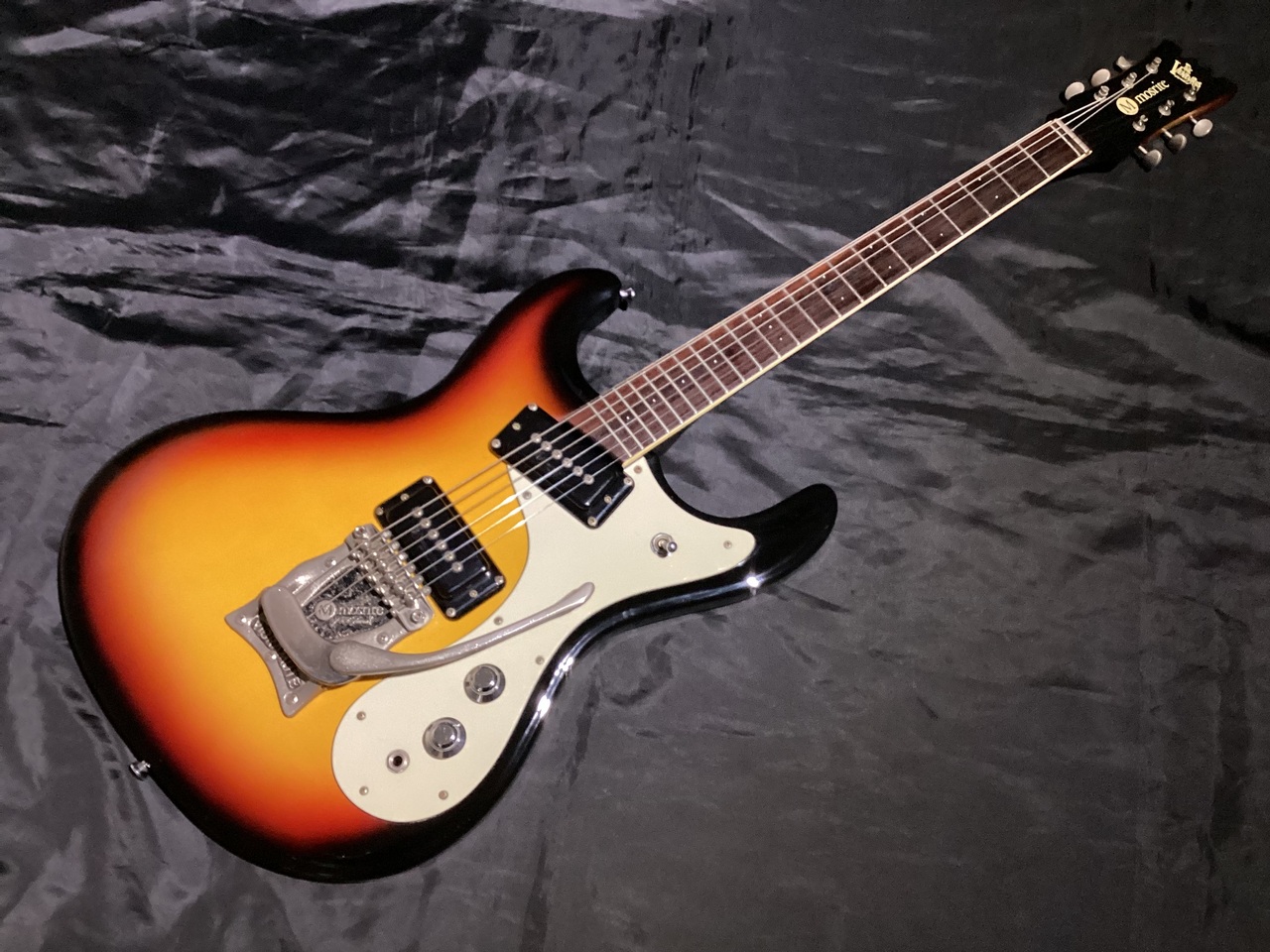 Mosrite THE VENTURES MODEL / Sunburst（中古）【楽器検索デジマート】