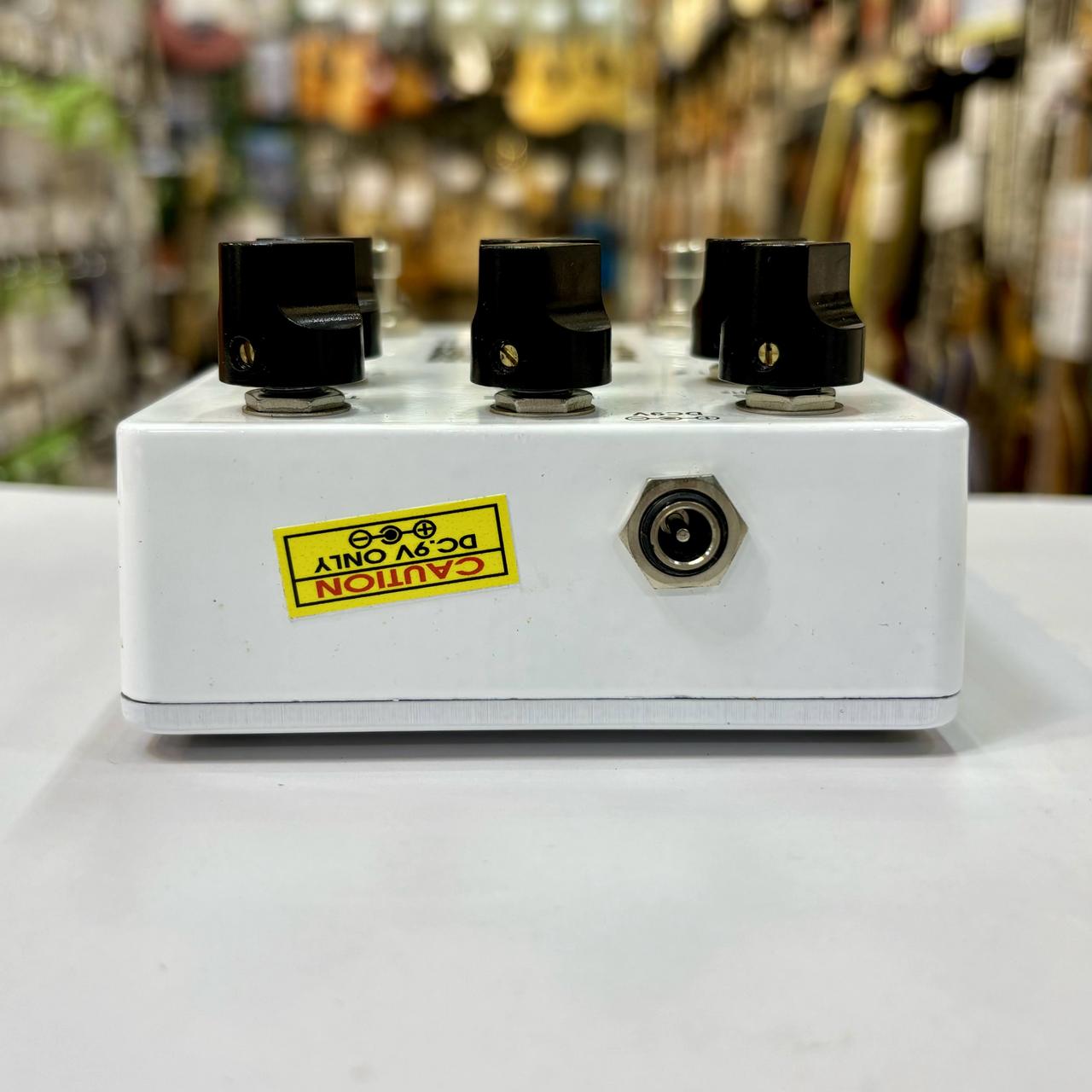 FREEDOM CUSTOM GUITAR RESEARCH Quad Sound Bass Pre Amp Ⅱ